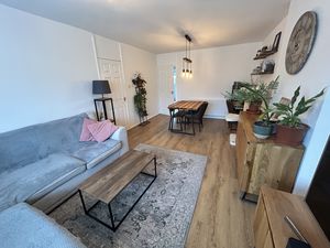 Photo 7- click for photo gallery